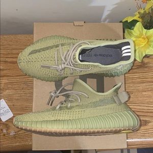 Yeezy Boost 350 V2 Sulfur